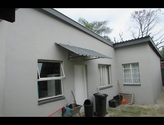 6 BEDROOM HOUSE FOR SALE IN WHITE RIVER EXT 3